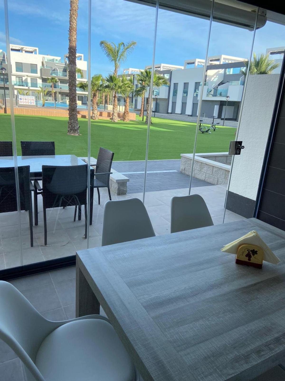 Oasis Beach El Raso Guardamar 拉马他 外观 照片